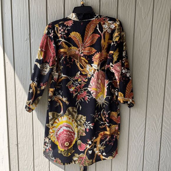 Vintage Lightweight Cotton Robe – Black Botanical Print, Belted Kimono Style - Picture 7 of 8